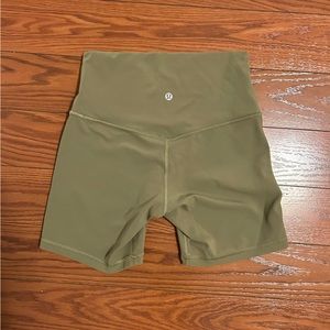 Lululemon Align Shorts 6’
